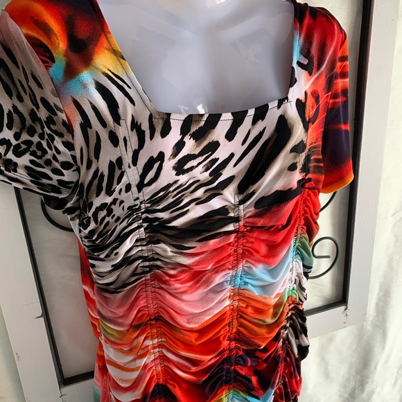 Linea Donani decorative print ruffled blouse - Picture 3 of 4